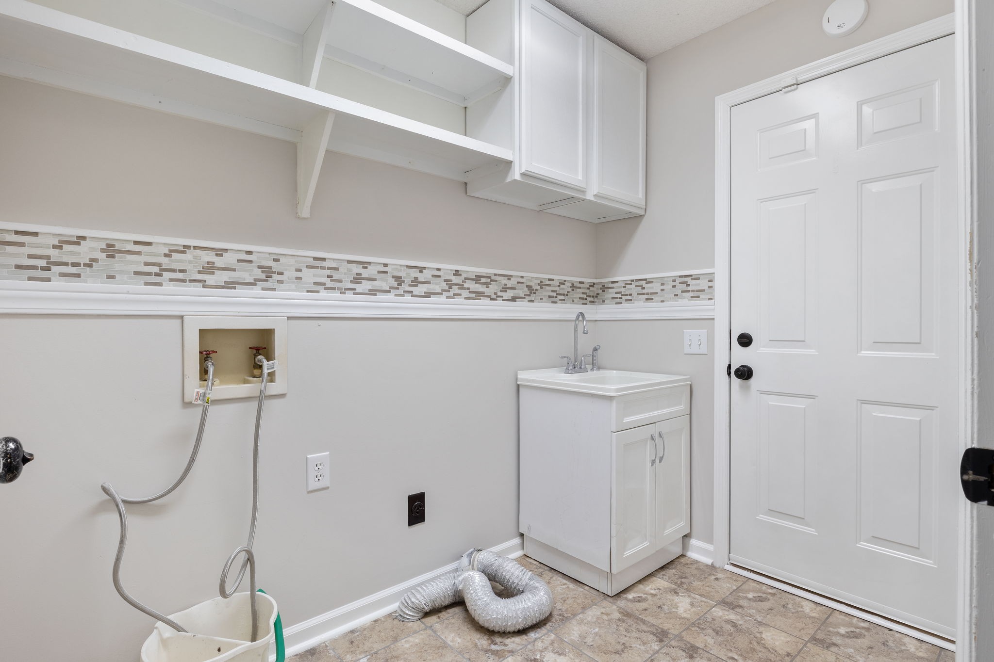 100 Rose Way Tullahoma, TN 37388 - Photo 21 of 44