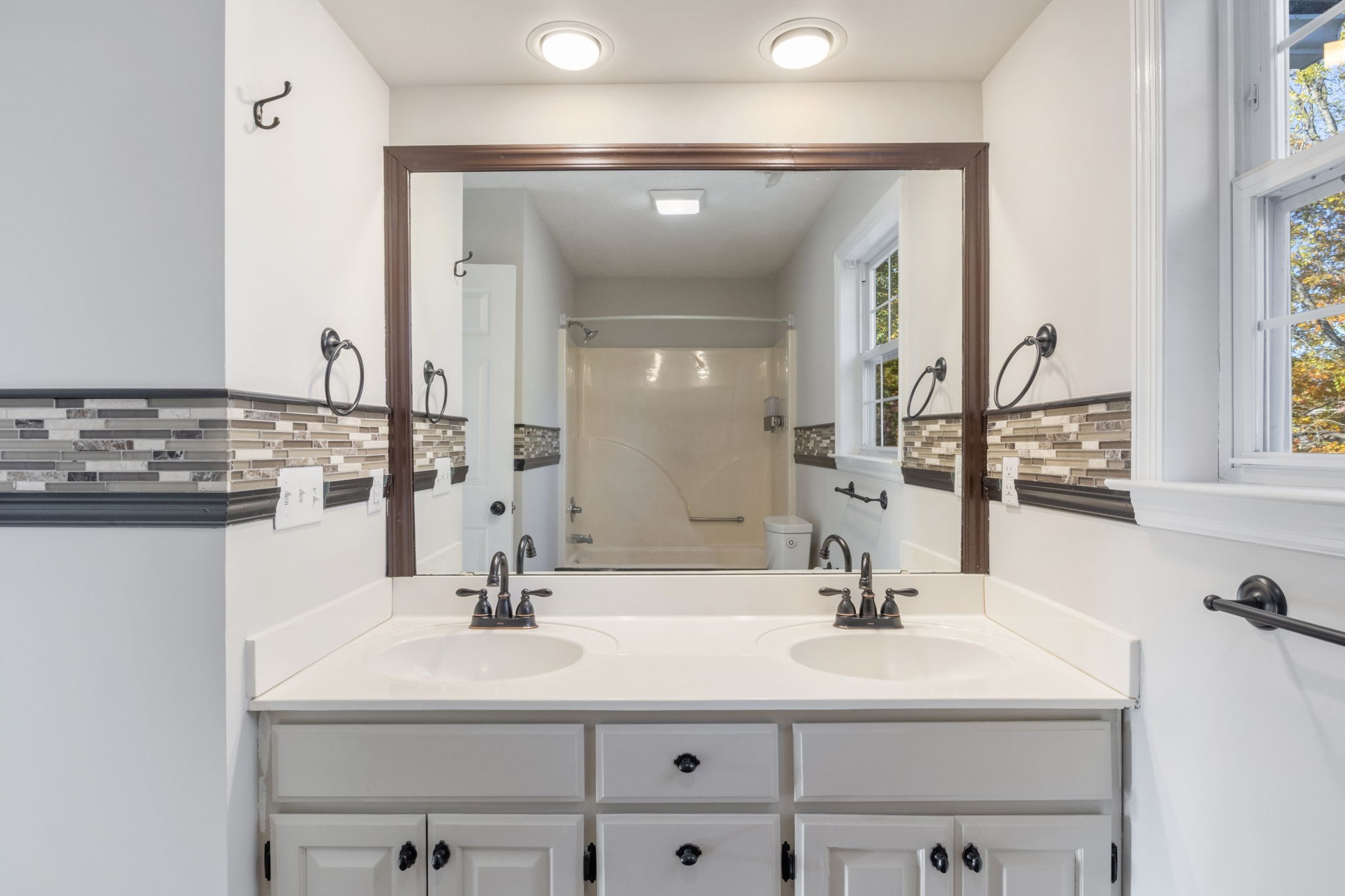 100 Rose Way Tullahoma, TN 37388 - Photo 26 of 44