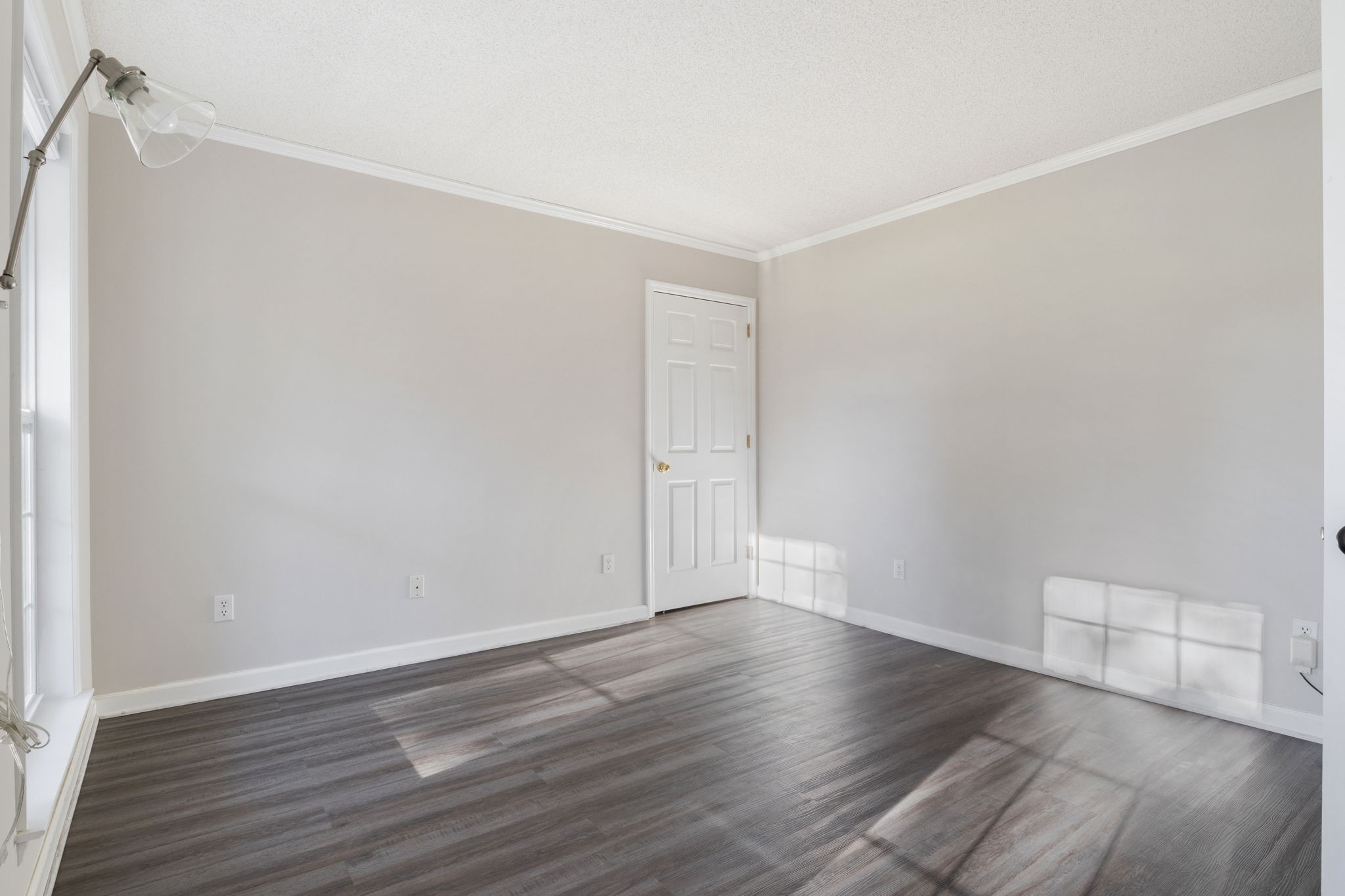 100 Rose Way Tullahoma, TN 37388 - Photo 6 of 44