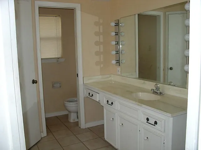 $1,900 | 9026 Petersham Drive, Houston, TX 77031