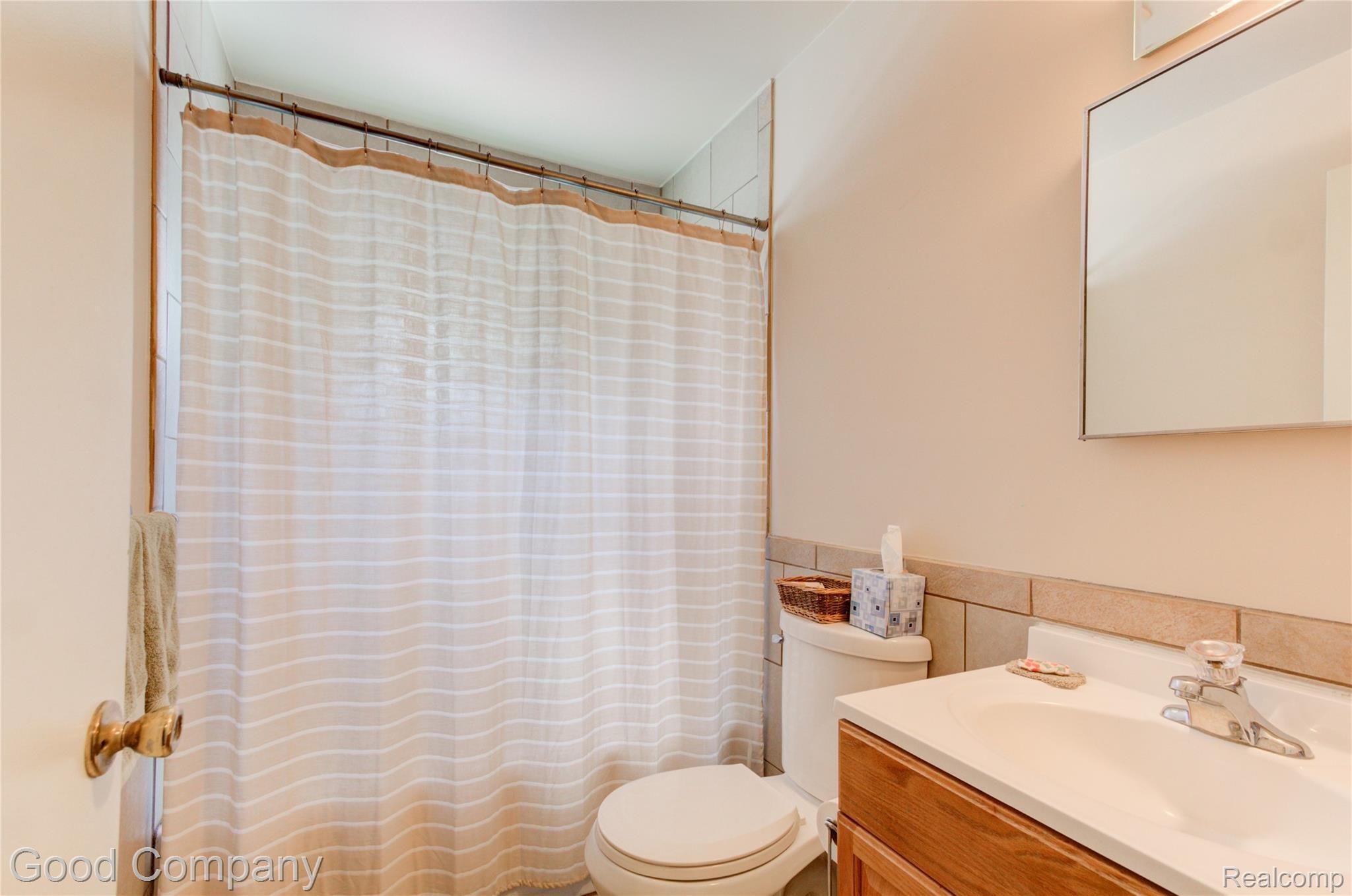 3234 Cumberland Road Berkley, MI 48072 - Photo 17 of 27 3234 Cumberland Rd.-10