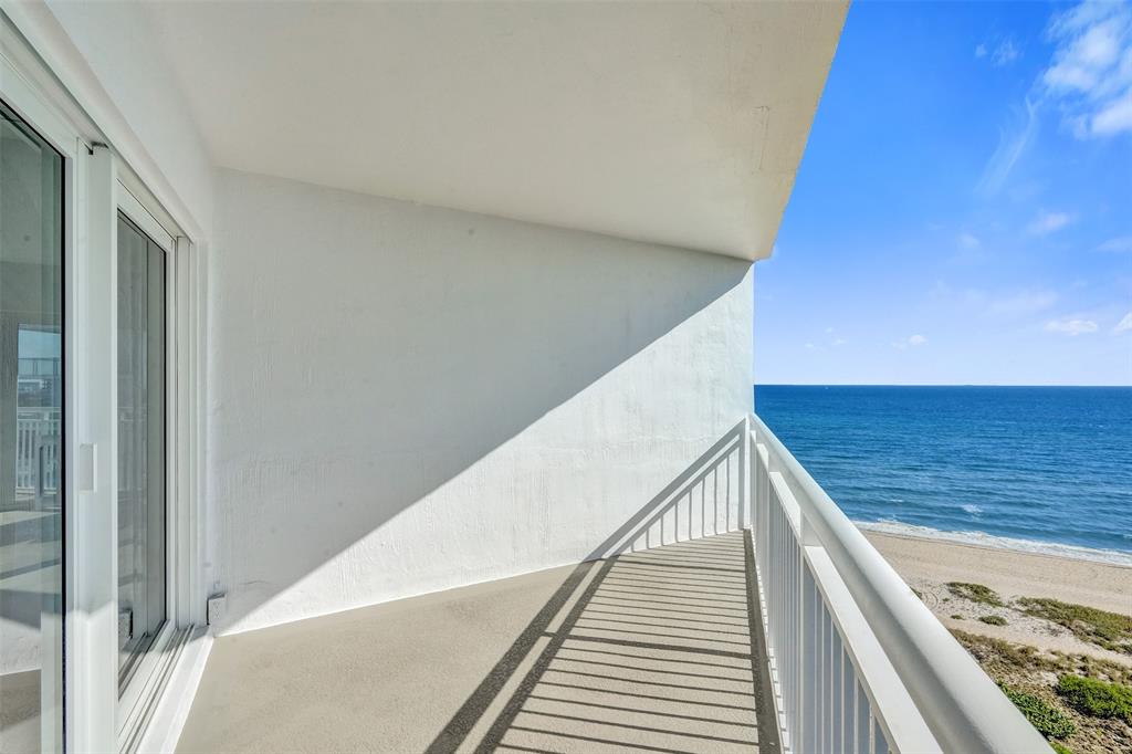 710 North Ocean Boulevard, Unit 910 Pompano Beach, FL 33062 - Photo 25 of 65 a view of balcony