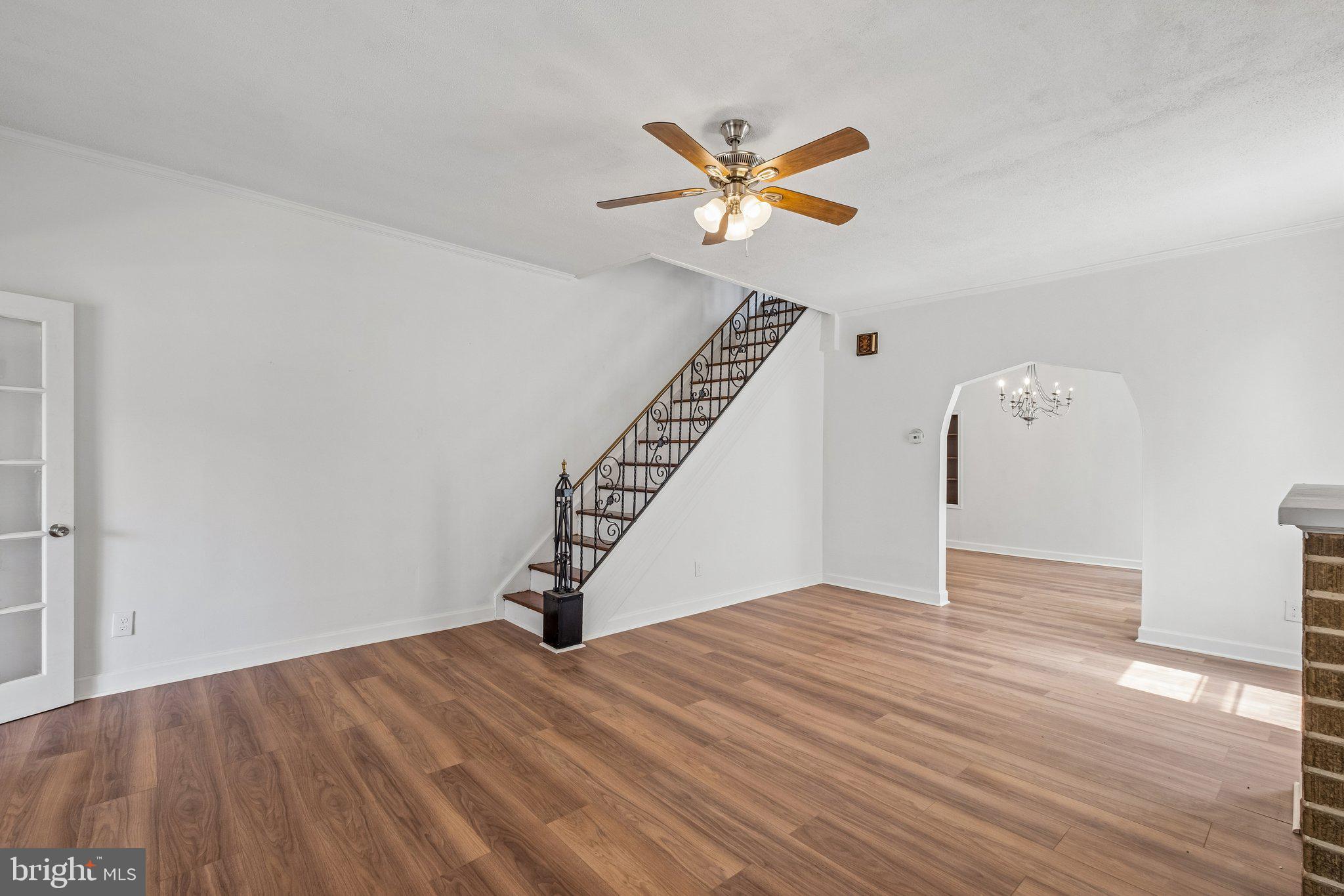 627 Walnut Street Darby, PA 19023 - Photo 11 of 42
