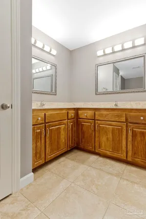 $525,000 | 6069 Oglesby Road, Milton, FL 32570