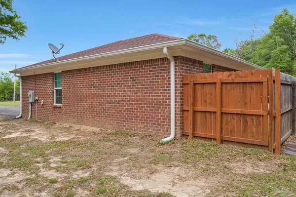 $525,000 | 6069 Oglesby Road, Milton, FL 32570