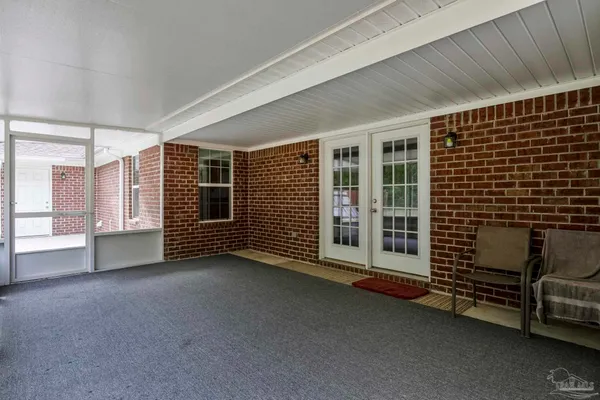 $525,000 | 6069 Oglesby Road, Milton, FL 32570