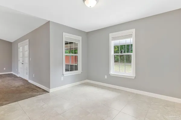 $525,000 | 6069 Oglesby Road, Milton, FL 32570