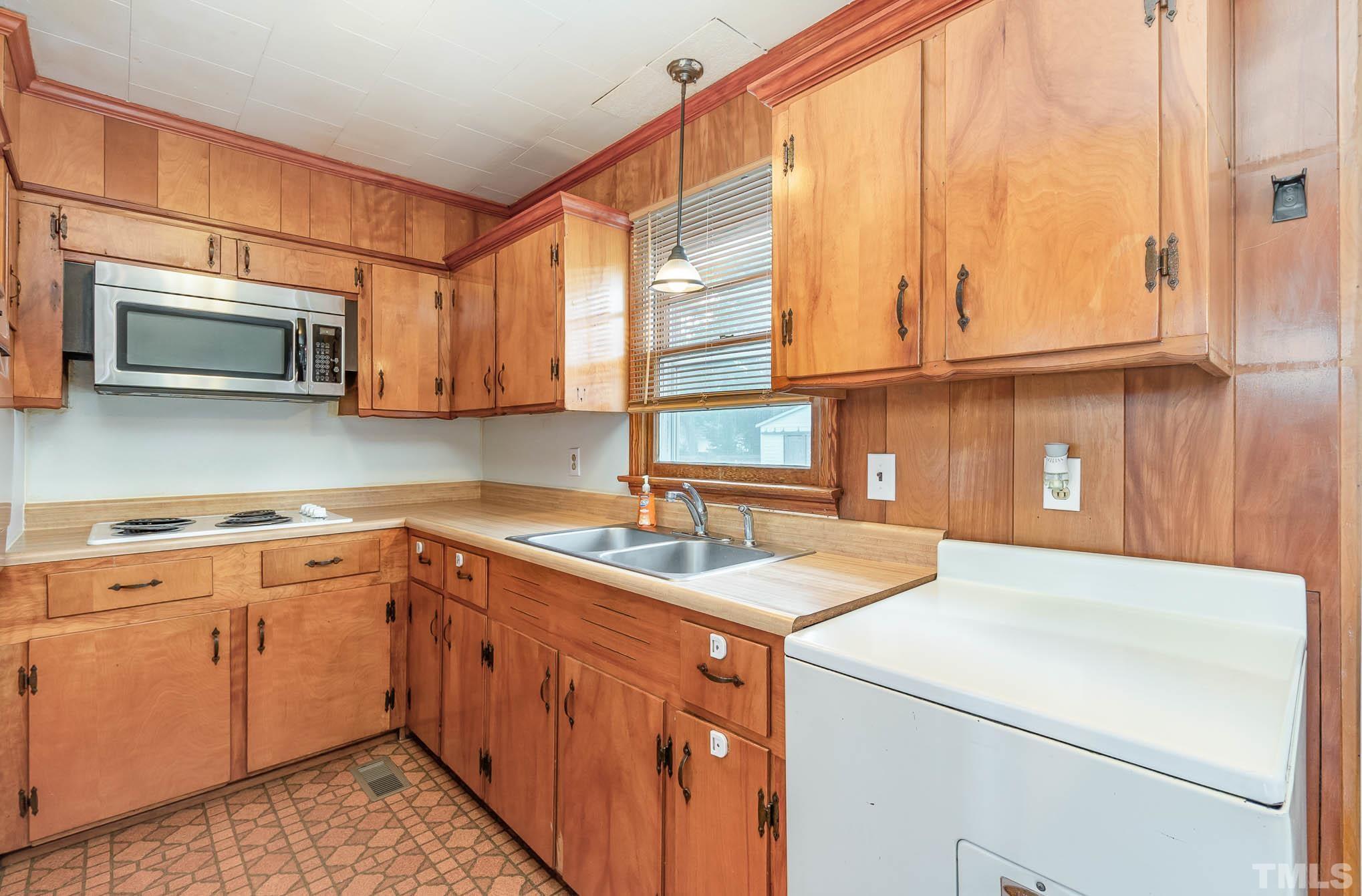 225 Davis Mill Road Selma, NC 27576 - Photo 6 of 21 Gallery Image 6