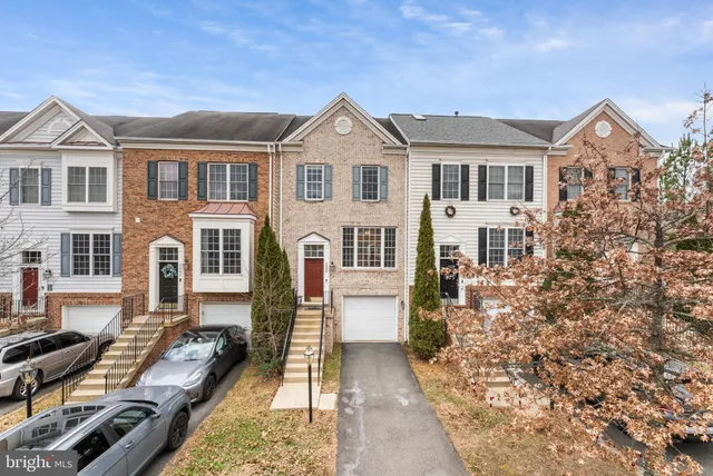 $2,850 | 2509 Oak Tree Lane, Woodbridge, VA 22191