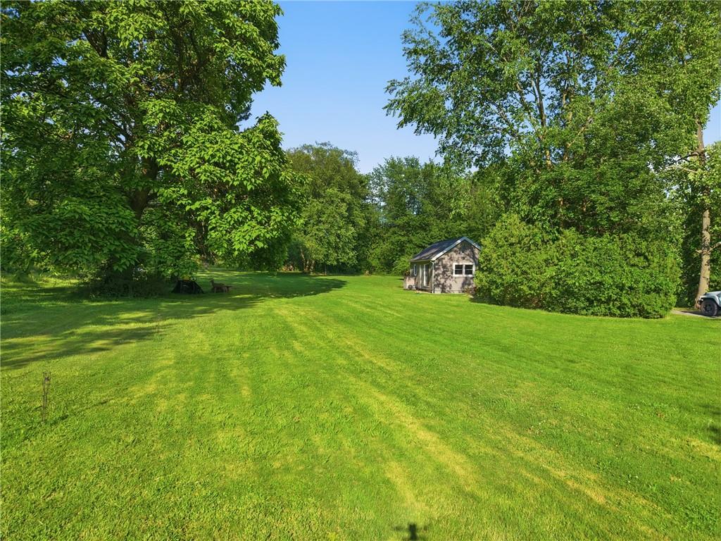 2375 South Keel Ridge Road Hermitage, PA 16148 - Photo 18 of 21