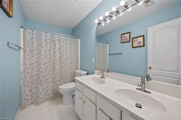 $325,000 | 3310 Cherrybrook Drive, Jamestown, NC 27282