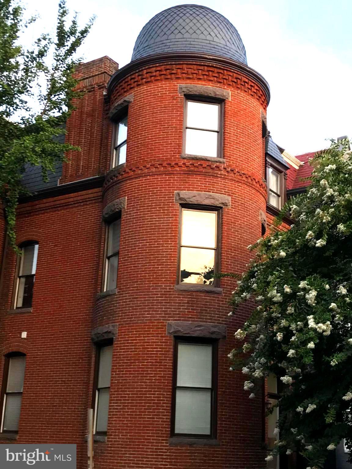 1819 19th Street Northwest, Unit 2 Washington, DC 20009 - Photo 1 of 48 a front view of a building