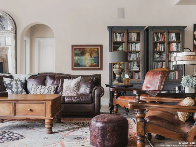 $2,850,000 | 810 Garraty Hill, San Antonio, TX 78209