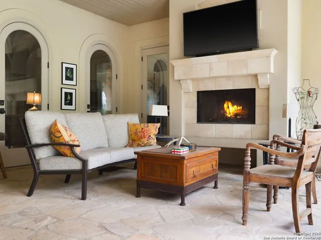 $2,850,000 | 810 Garraty Hill, San Antonio, TX 78209