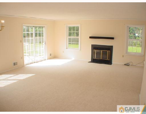 28 Rice East Brunswick, NJ 08816 - Photo 3 of 8 Gallery Image 3