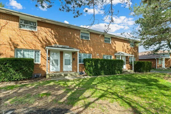 $799,000 | 699 Hillsdowne Road, Unit AD, Westerville, OH 43081