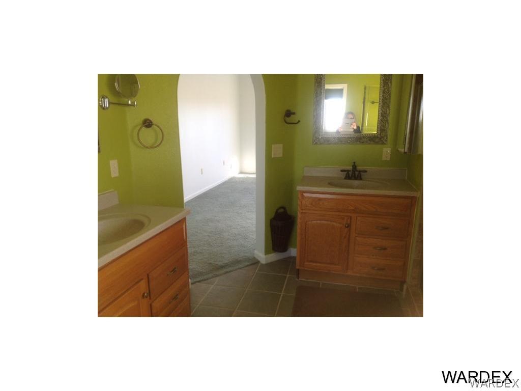 4482 Canelo Road Golden Valley, AZ 86413 - Photo 13 of 35