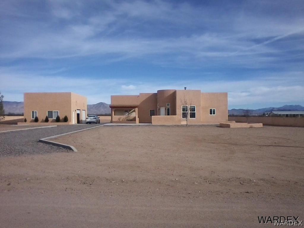 4482 Canelo Road Golden Valley, AZ 86413 - Photo 2 of 35