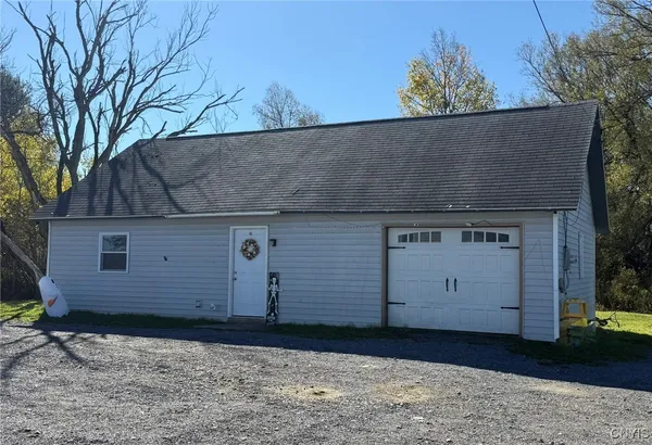 $100,000 | 8212 Highway 294, Boonville, NY 13309