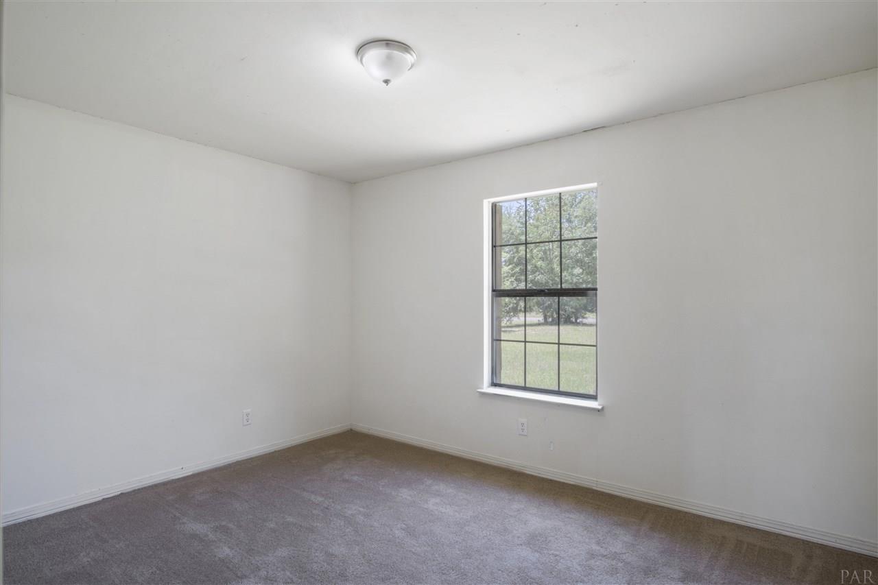 6940 Mertis Way Milton, FL 32583 - Photo 5 of 20