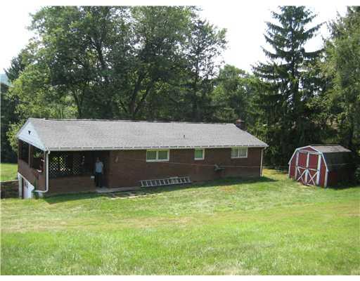 420 Rustling Ridge Lane New Stanton, PA 15672 - Photo 2 of 7 Exterior Back.