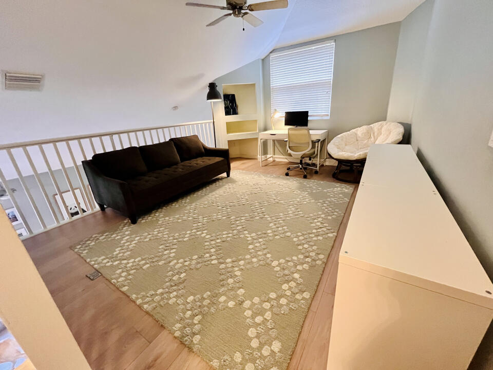 1039 Via Jardin Riviera Beach, FL 33418 - Photo 13 of 23 12
