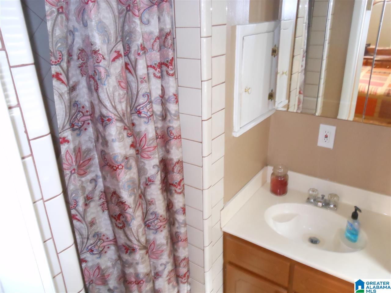 1427 Fairmont Road Sylacauga, AL 35150 - Photo 13 of 15