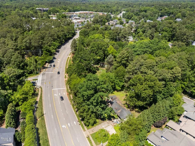 $975,000 | 1910 West Millbrook Road, Raleigh, NC 27612