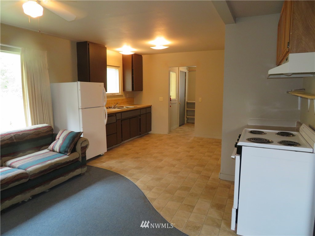 29771 State Rte 20 Republic, WA 99166 - Photo 3 of 16