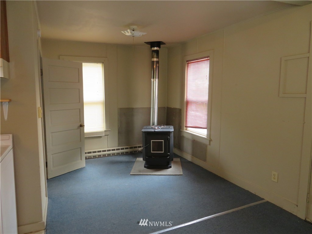 29771 State Rte 20 Republic, WA 99166 - Photo 5 of 16