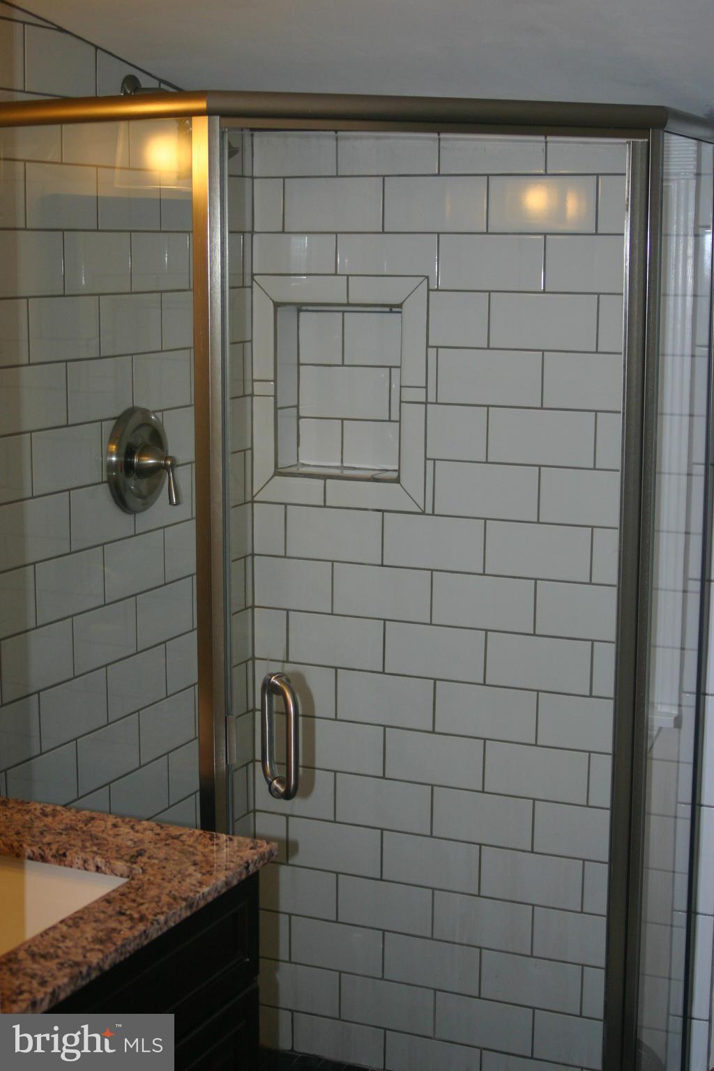 112 Calvert Road Rockville, MD 20850 - Photo 8 of 13 Bath