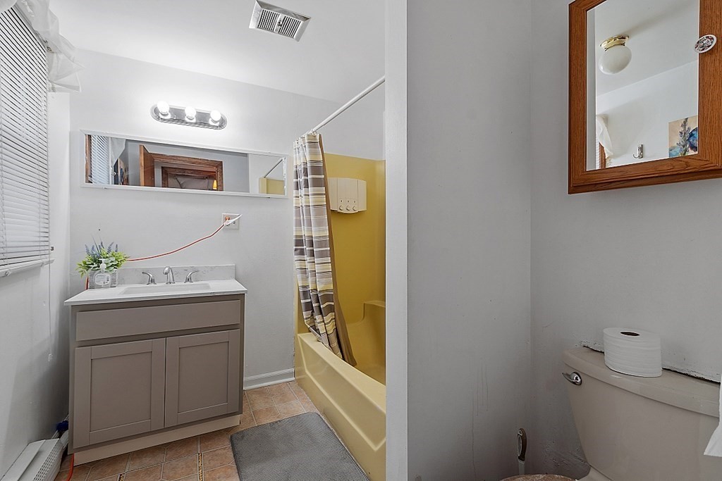 31 Coral Street Worcester, MA 01604 - Photo 16 of 21