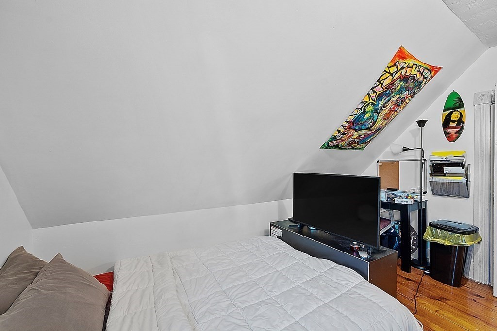 31 Coral Street Worcester, MA 01604 - Photo 10 of 21