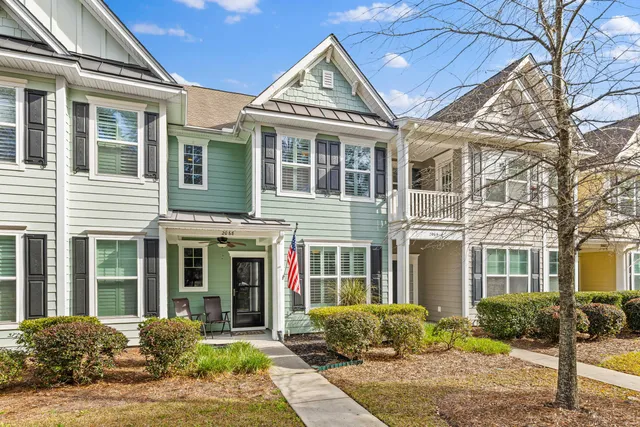 $599,999 | 2068 Promenade Court, Mount Pleasant, SC 29466