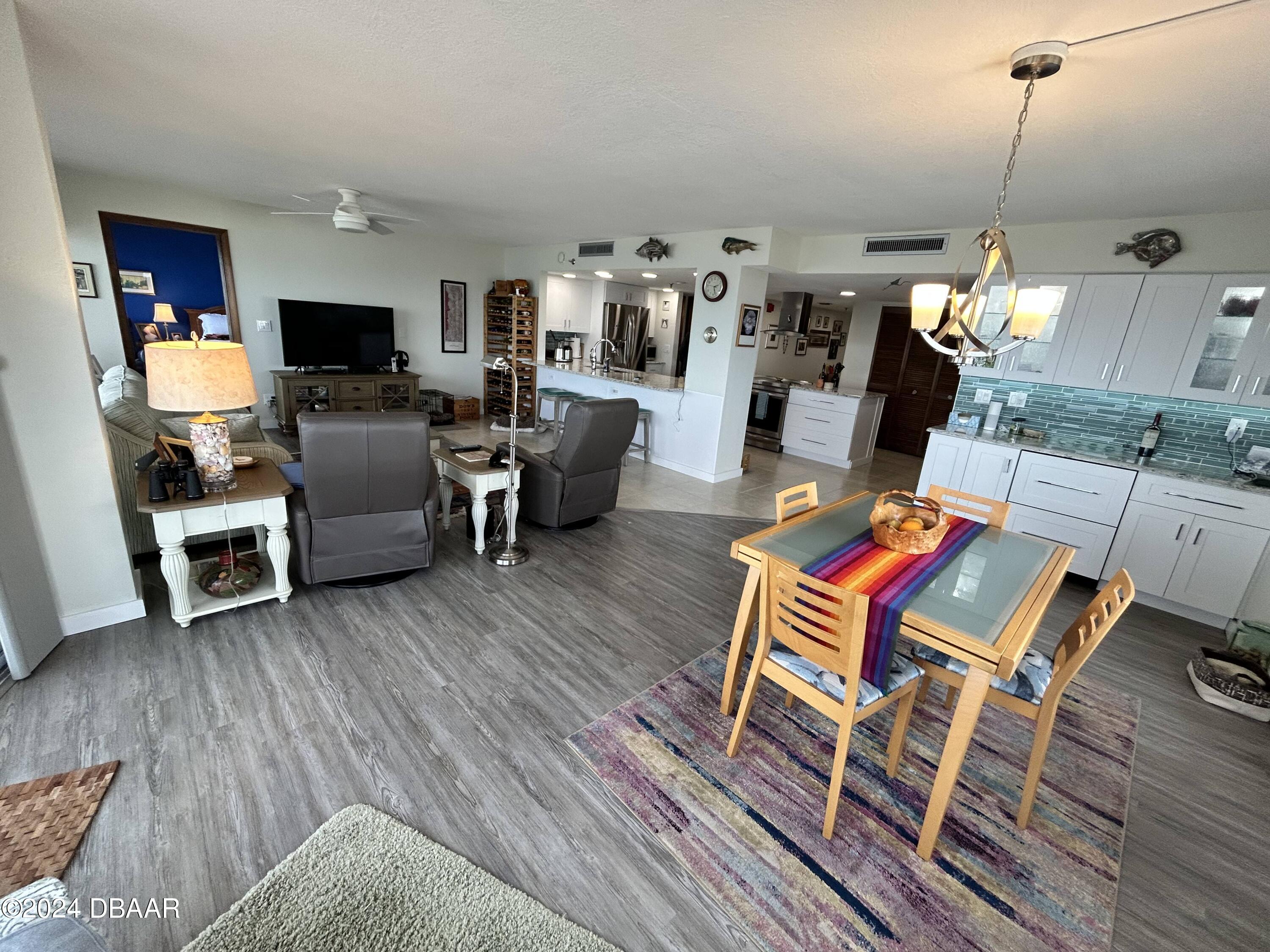 1051 Ocean Shore Boulevard, Unit 601 Ormond Beach, FL 32176 - Photo 4 of 11 Living Area