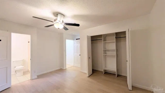 $1,695 | 5317 East Avenida De Golf, Pace, FL 32571