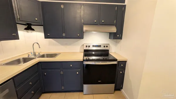 $1,595 | 5317 East Avenida De Golf, Pace, FL 32571