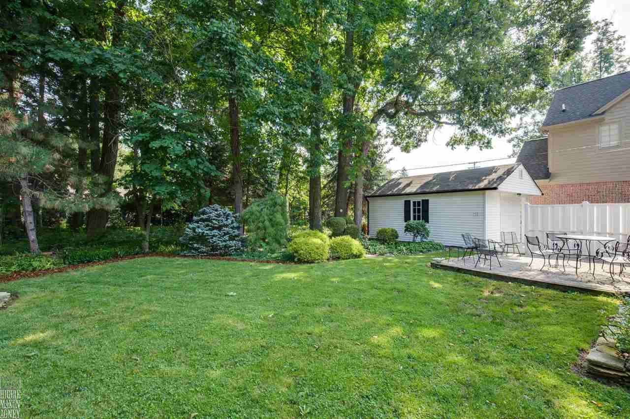 316 Lothrop Road Grosse Pointe Farms, MI 48236 - Photo 21 of 26