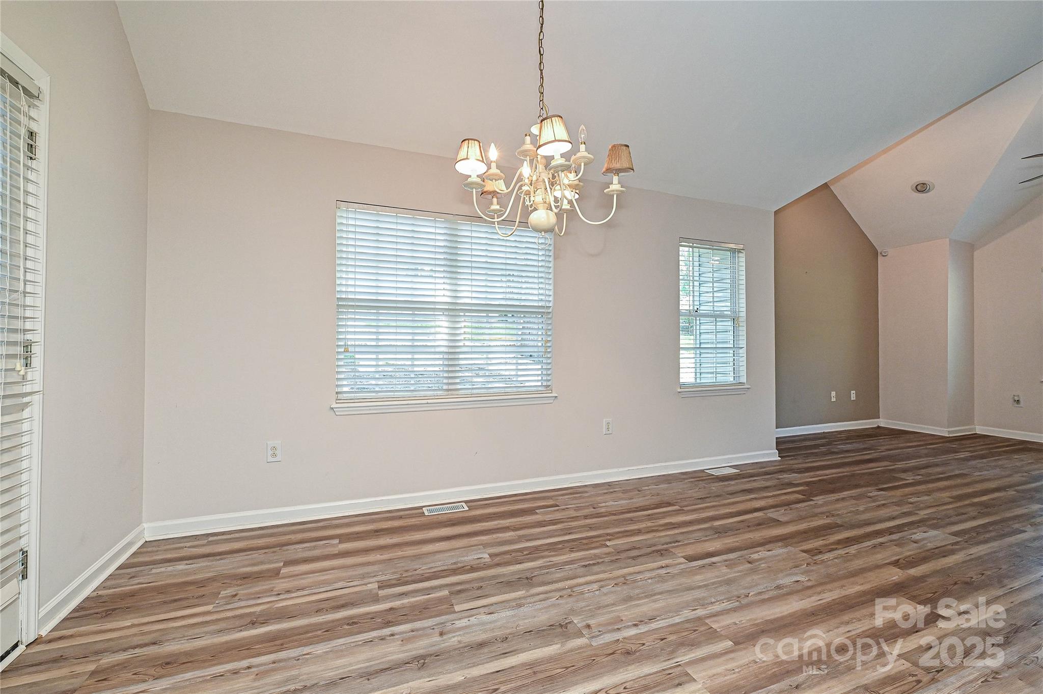 7705 Red Robin Trail Denver, NC 28037 - Photo 8 of 27 a view of livingroom with window