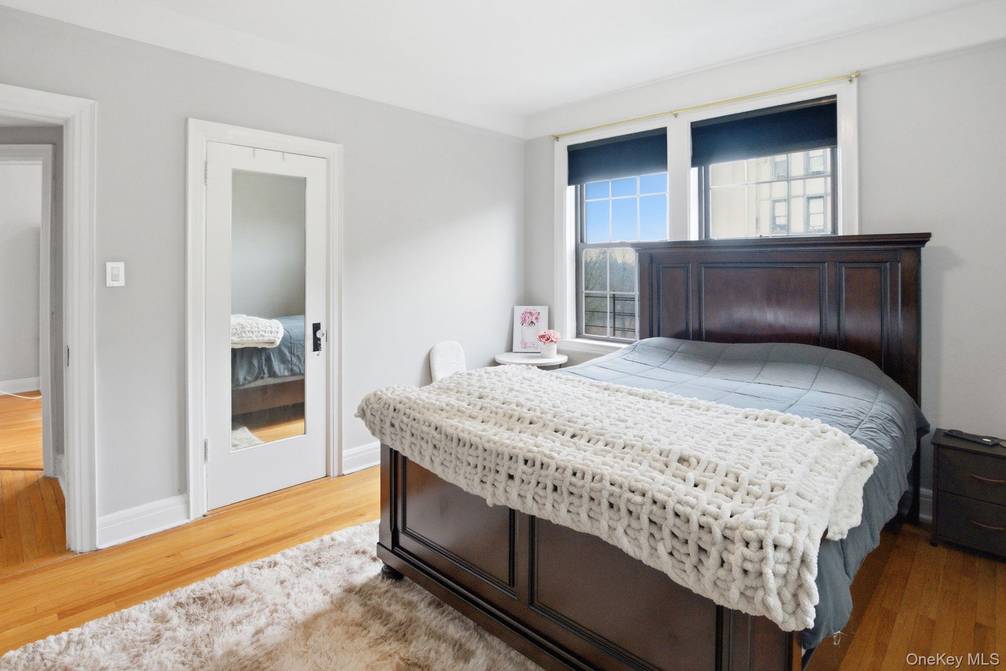 26 Pondfield Road, Unit 4F Bronxville, NY 10708 - Photo 16 of 20