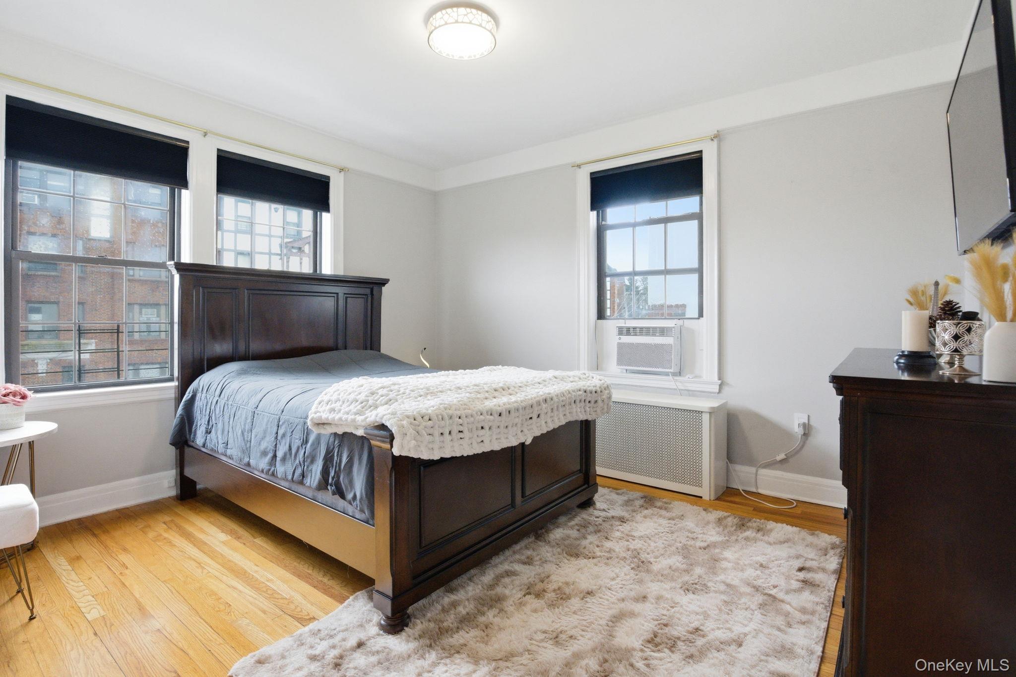 26 Pondfield Road, Unit 4F Bronxville, NY 10708 - Photo 17 of 20