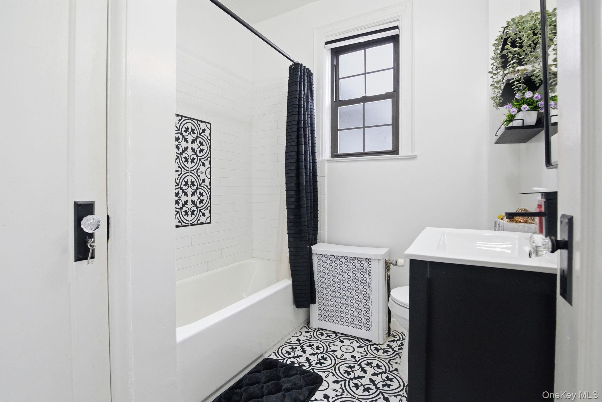 26 Pondfield Road, Unit 4F Bronxville, NY 10708 - Photo 18 of 20