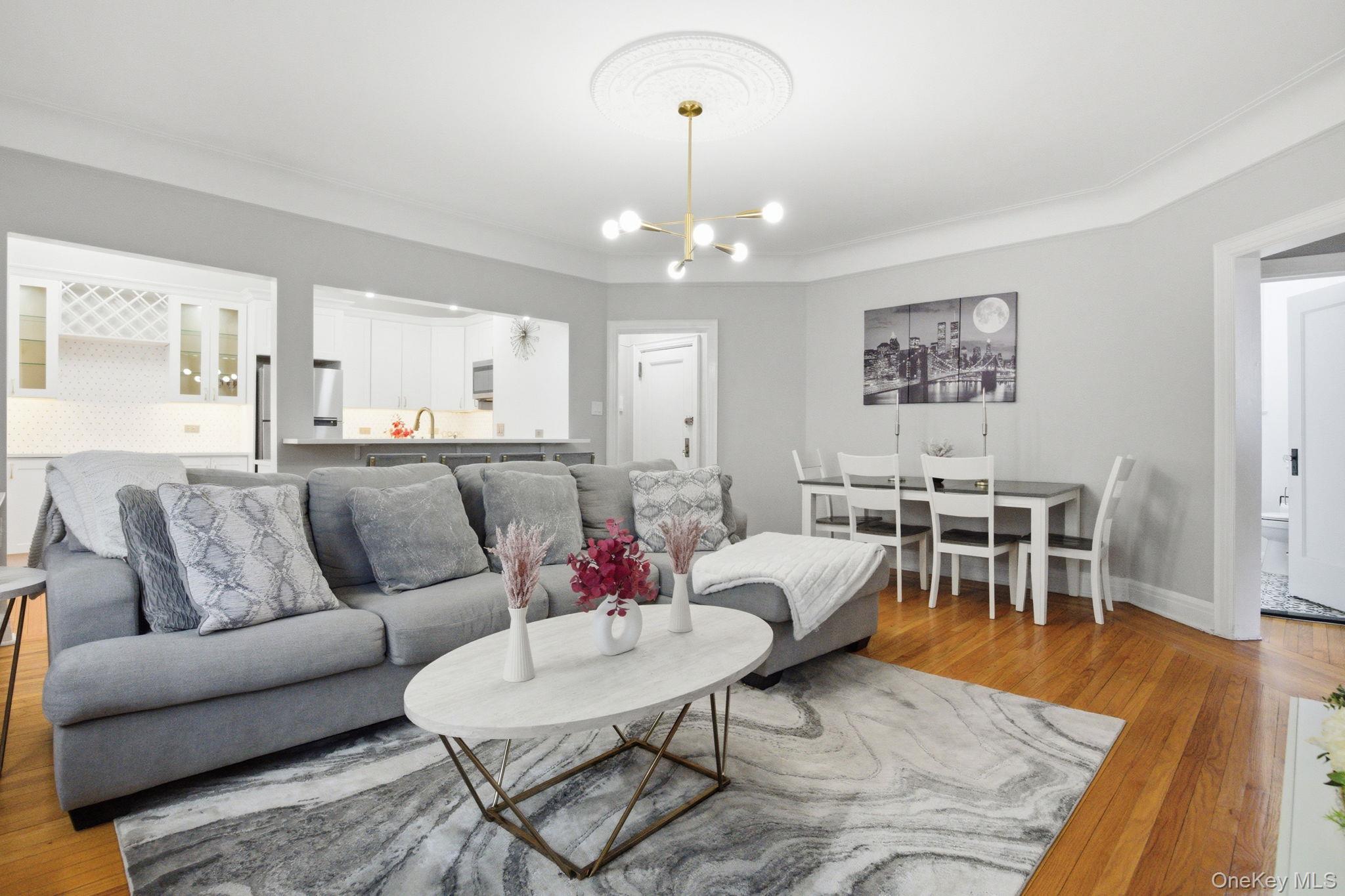 26 Pondfield Road, Unit 4F Bronxville, NY 10708 - Photo 3 of 20