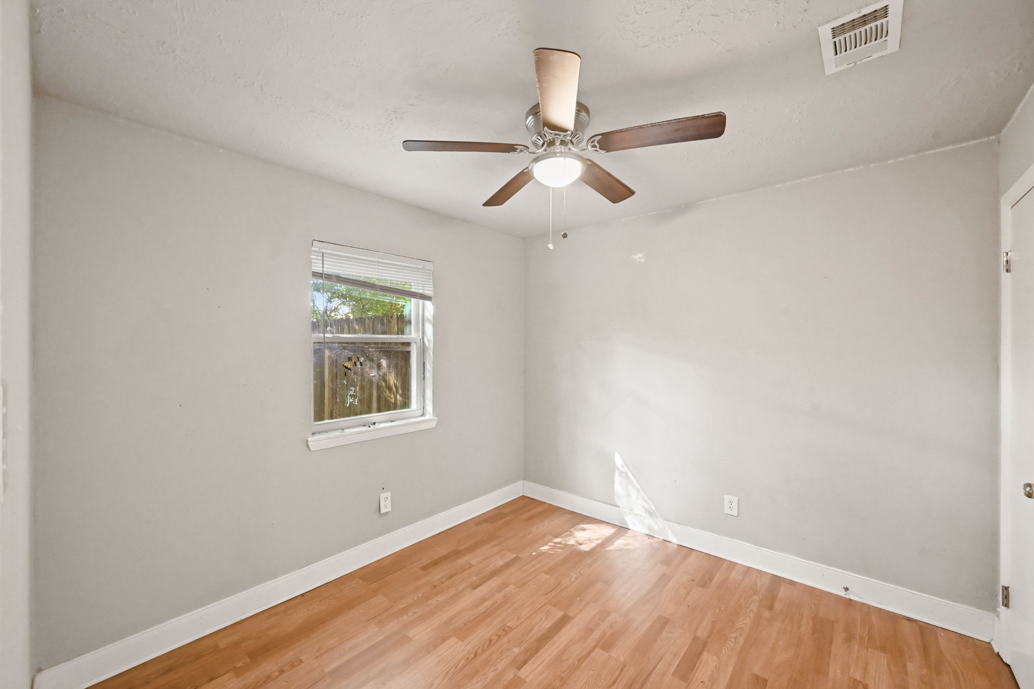 19302 Pocito Court Humble, TX 77346 - Photo 15 of 28 Bedroom