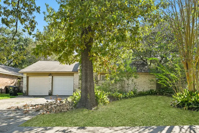 $1,685 | 19302 Pocito Court, Humble, TX 77346