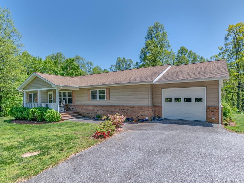 298 Macedonia Church Road Saluda, NC 28773 - Photo 1 of 48 Gallery Image 1