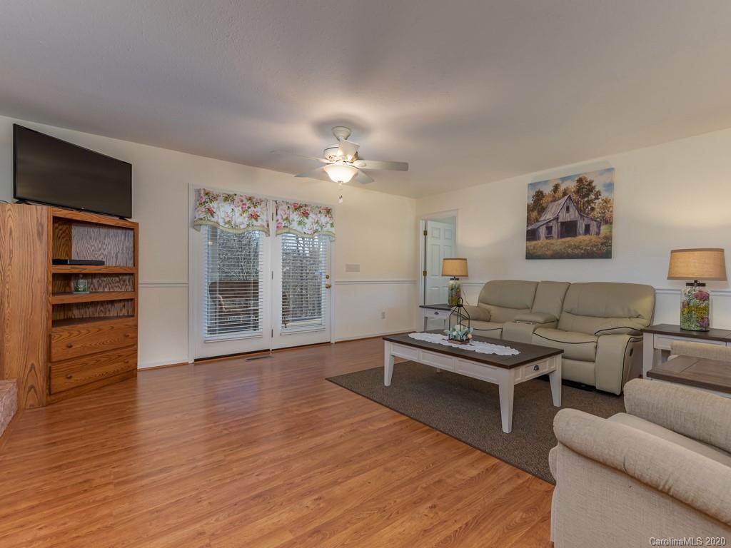 298 Macedonia Church Road Saluda, NC 28773 - Photo 28 of 48 Gallery Image 28