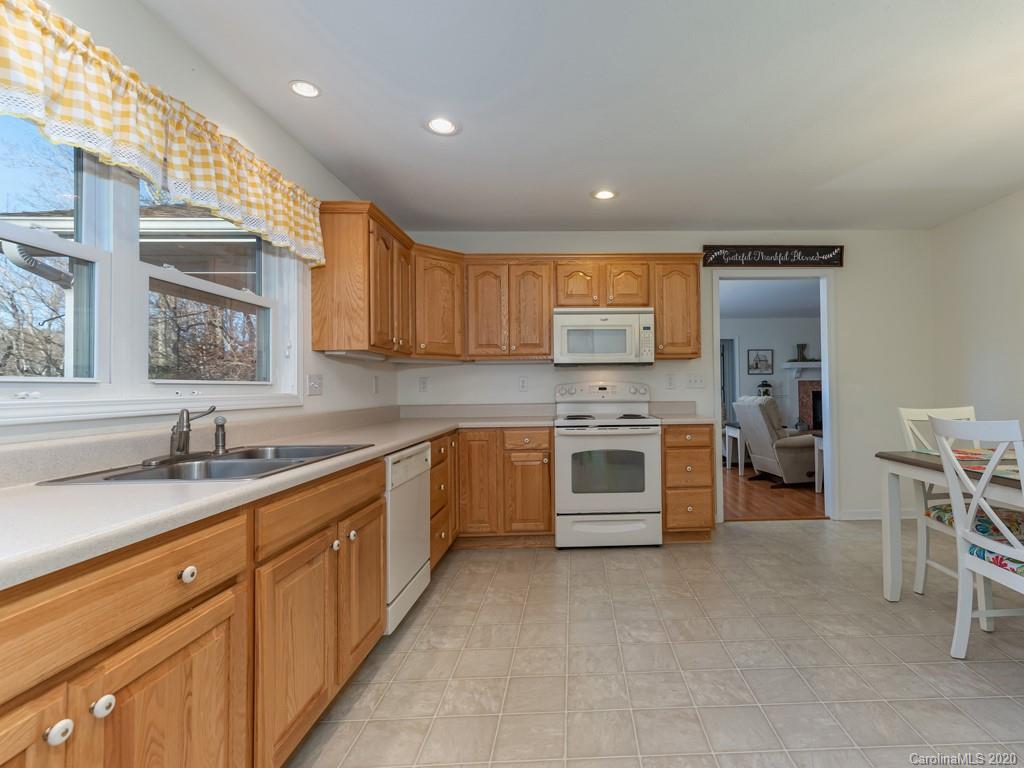 298 Macedonia Church Road Saluda, NC 28773 - Photo 44 of 48 Gallery Image 44