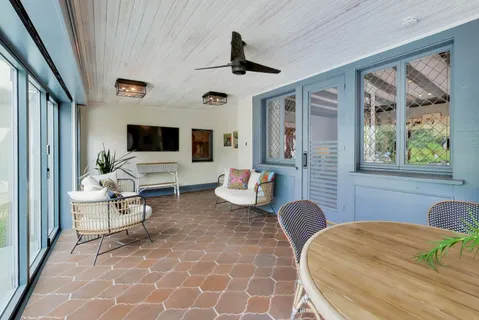 $3,395,000 | 1218 Sheridan Road, Evanston, IL 60202