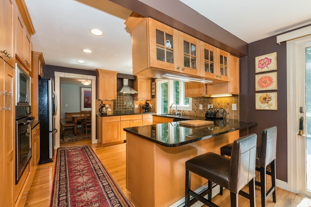 245 Highland Road Andover, MA 01810 - Photo 13 of 25